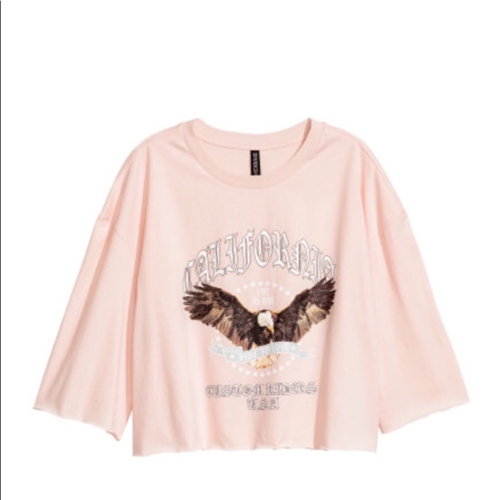 H&M Women’s Eagles Print Short Top